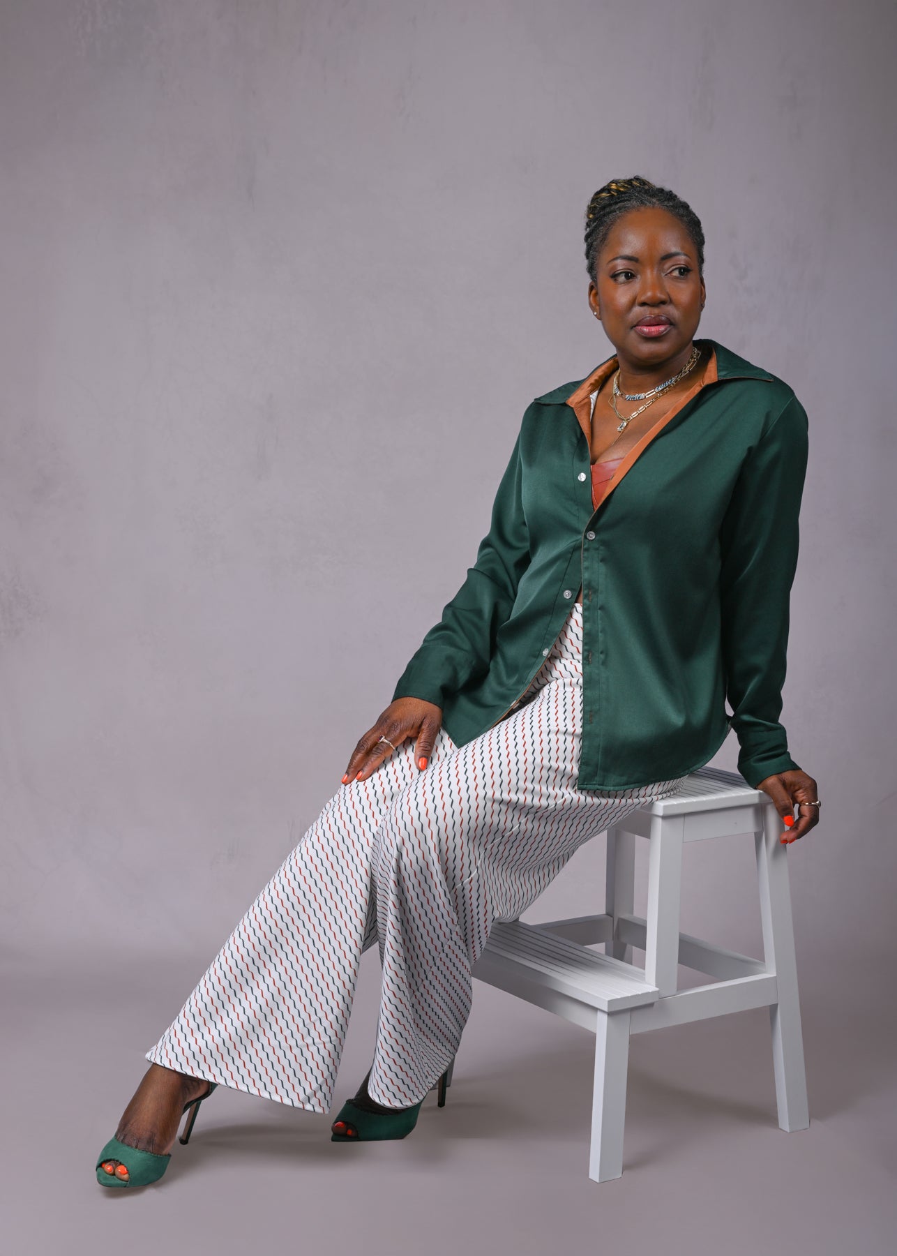 Le pantalon évasé Riana - PRÉCOMMANDE SEULEMENT
